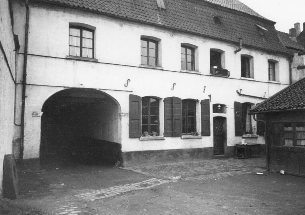 Simon Hof Rückseite im Jahre 1938 (Quelle: Der Oberbürgermeister, Stadtarchiv Krefeld)