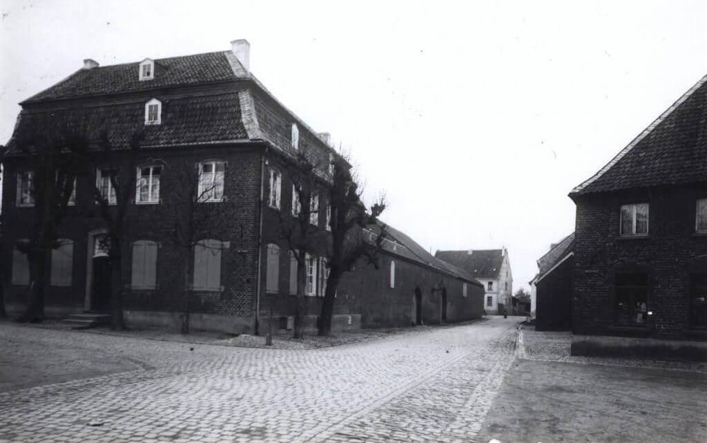 Winkmannshof ca. 1900 (Quelle: Der Oberbürgermeister, Stadtarchiv Krefeld)